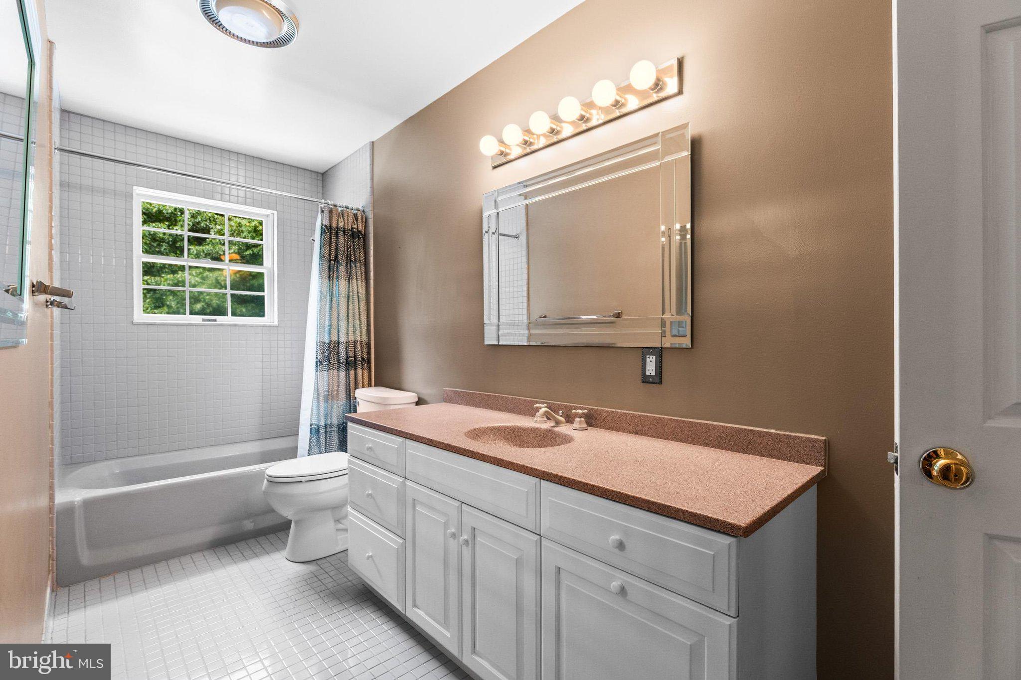195 Locust Grove Road Dillsburg, PA 17019 - Photo 41 of 66 Gallery Image 41