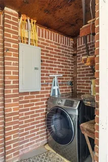 $239,000 | 2886 Horse Shoe Drive, Atlanta, GA 30316