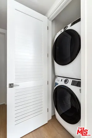 $9,000 | 3651 Regal Place, Unit 504, Los Angeles, CA 90068