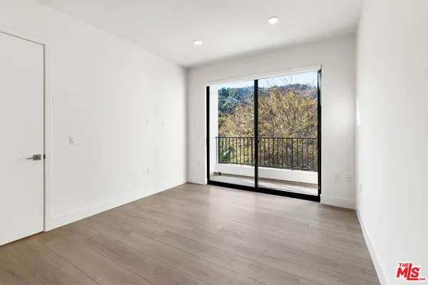 $9,000 | 3651 Regal Place, Unit 504, Los Angeles, CA 90068