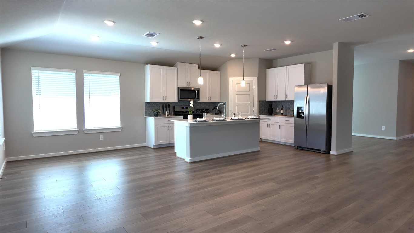 1629 Hopson Ranch Drive Conroe, TX 77301 - Photo 6 of 23