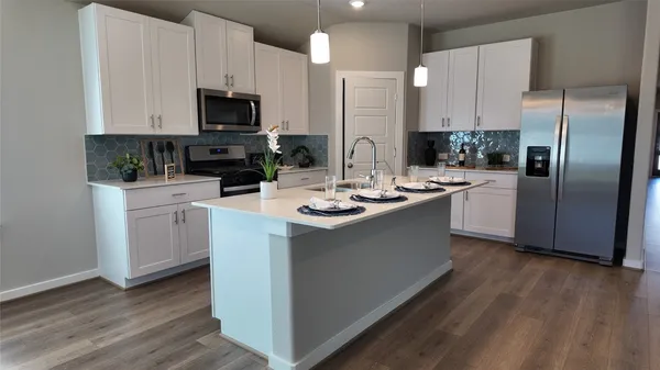 $2,400 | 1629 Hopson Ranch Drive, Conroe, TX 77301