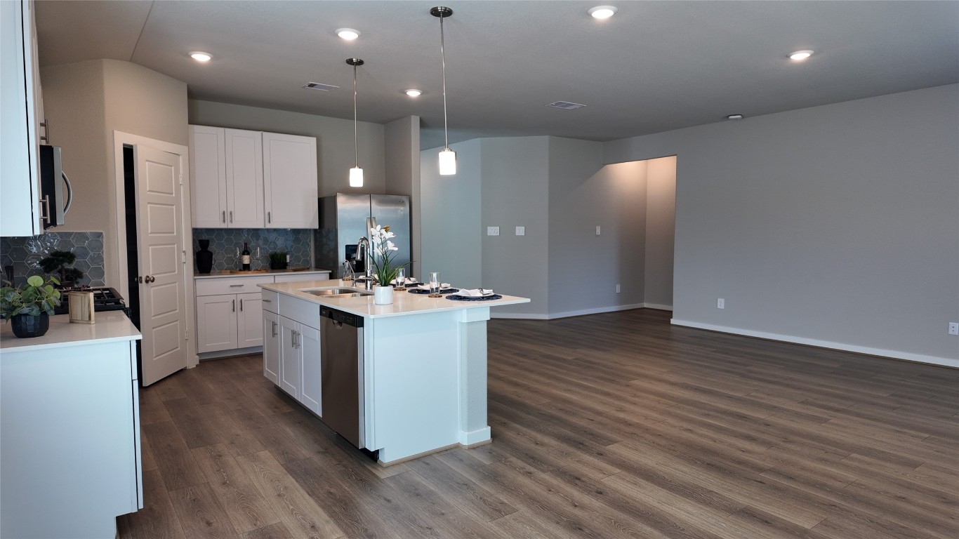 1629 Hopson Ranch Drive Conroe, TX 77301 - Photo 8 of 23