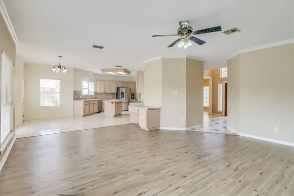 $3,200 | 7426 Lake Travis Drive, Corpus Christi, TX 78413