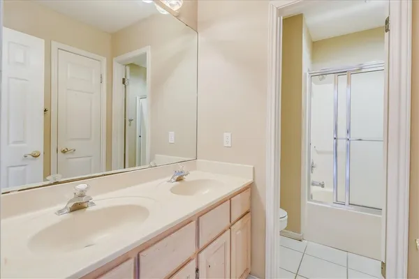 $3,200 | 7426 Lake Travis Drive, Corpus Christi, TX 78413