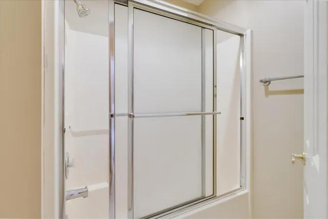 $3,200 | 7426 Lake Travis Drive, Corpus Christi, TX 78413