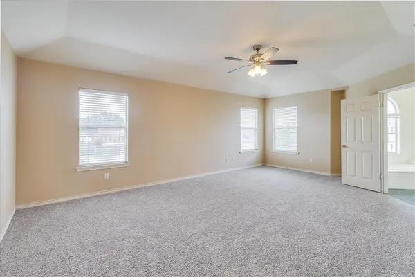 $3,200 | 7426 Lake Travis Drive, Corpus Christi, TX 78413