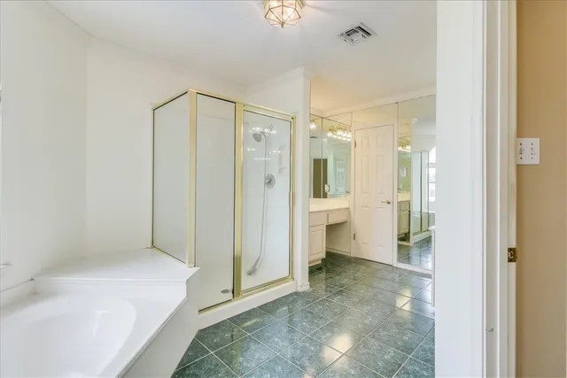 $3,200 | 7426 Lake Travis Drive, Corpus Christi, TX 78413