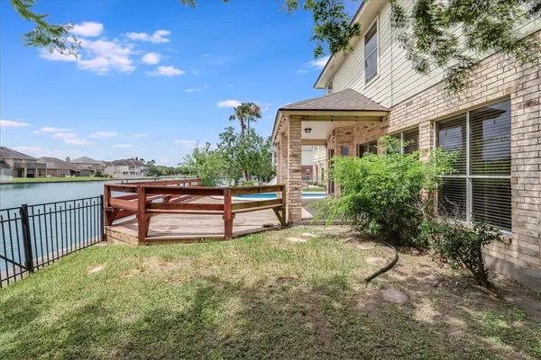 $3,200 | 7426 Lake Travis Drive, Corpus Christi, TX 78413