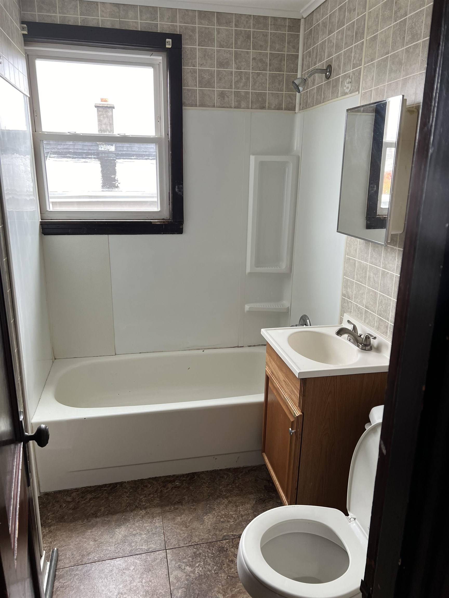 578 Rockingham Street Berlin, NH 03570 - Photo 23 of 24 Gallery Image 23