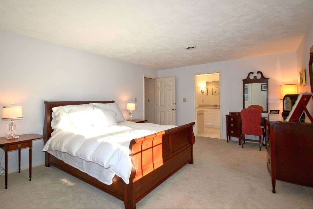 26 Suffolk Road Sudbury, MA 01776 - Photo 16 of 30 Gallery Image 16