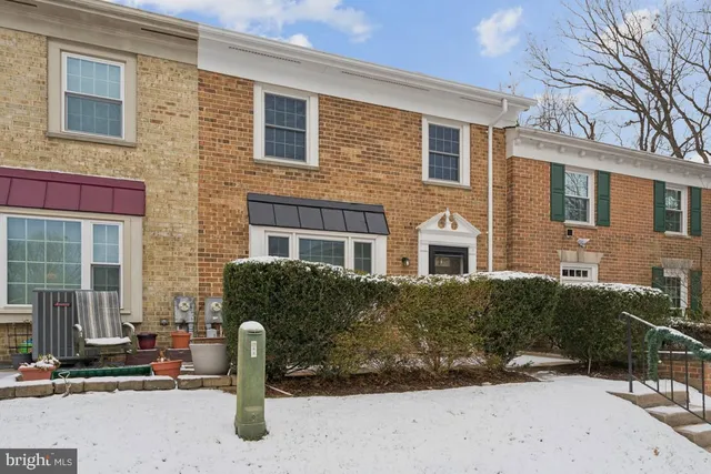 $2,350 | 9877 Whiskey Run, Laurel, MD 20723