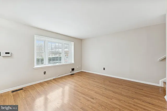 $2,350 | 9877 Whiskey Run, Laurel, MD 20723