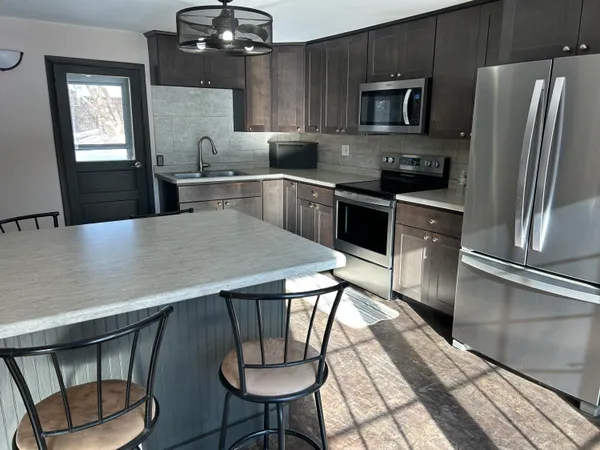 $299,900 | 26766 Co Hwy DD, Rockbridge, WI 53581