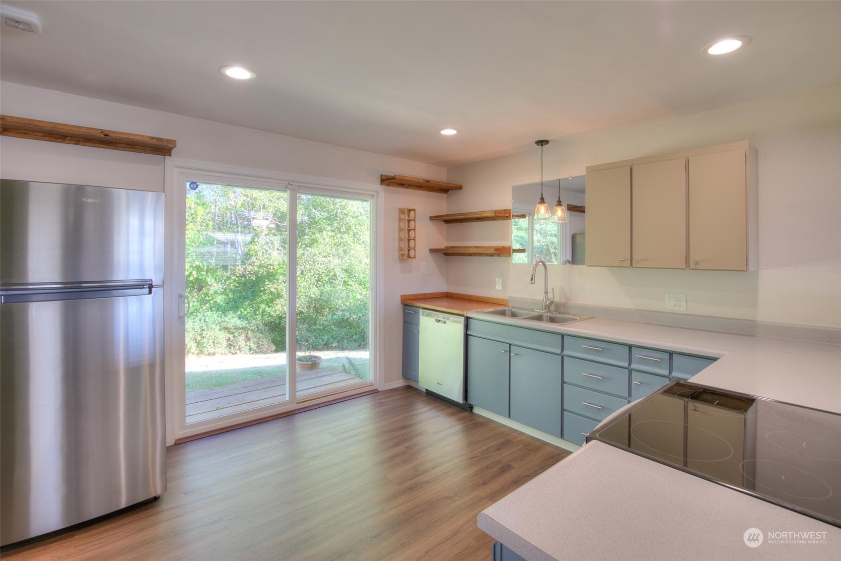 900 Valley View Way Aberdeen, WA 98520 - Photo 9 of 19 Gallery Image 9