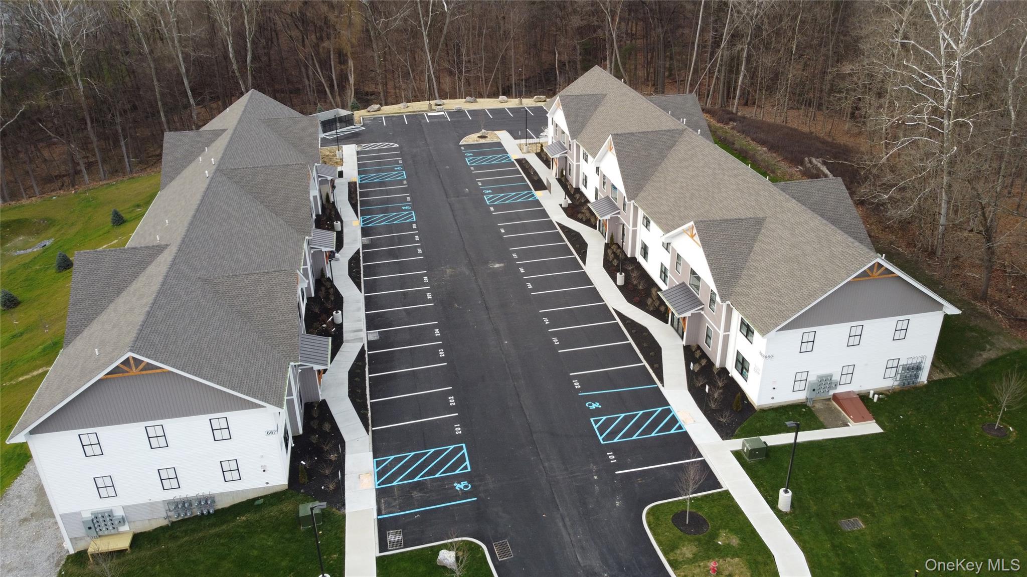 669 Sheafe Road, Unit 107 Poughkeepsie, NY 12601 - Photo 19 of 20