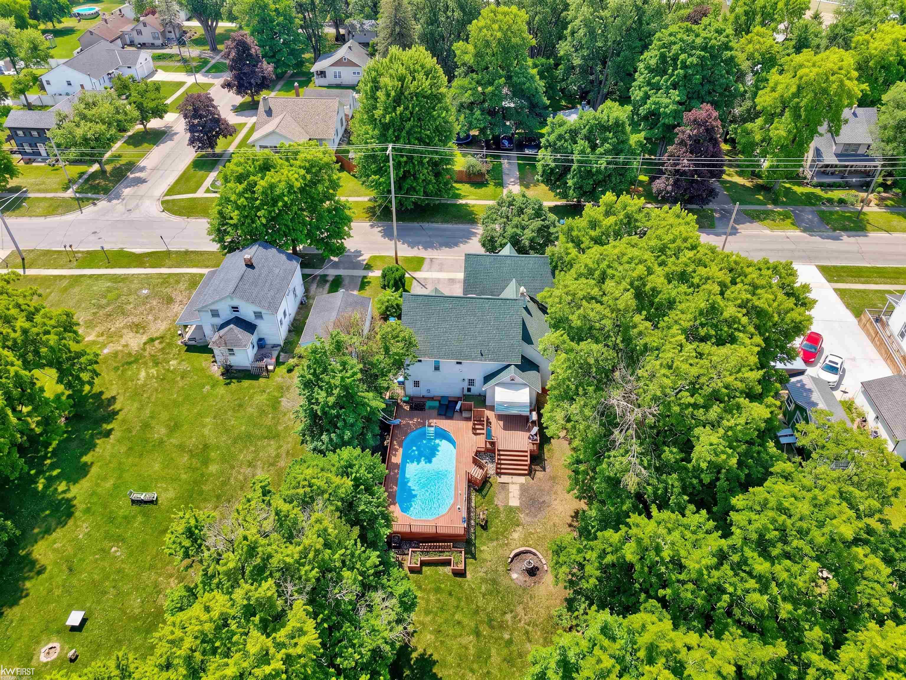 308 Emily Street Flushing, MI 48433 - Photo 7 of 62