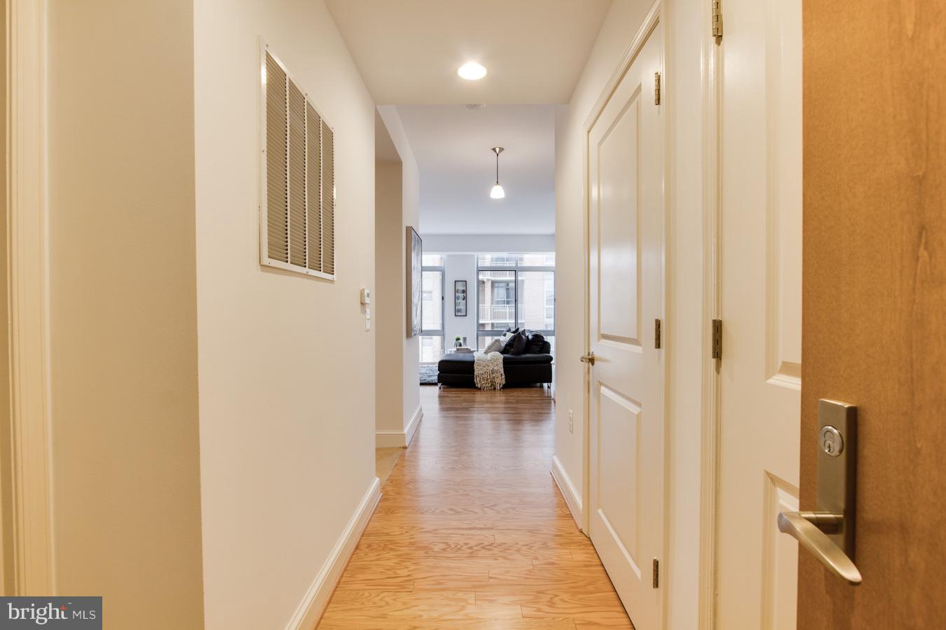 11990 Market Street, Unit 416 Reston, VA 20190 - Photo 2 of 29 Entry