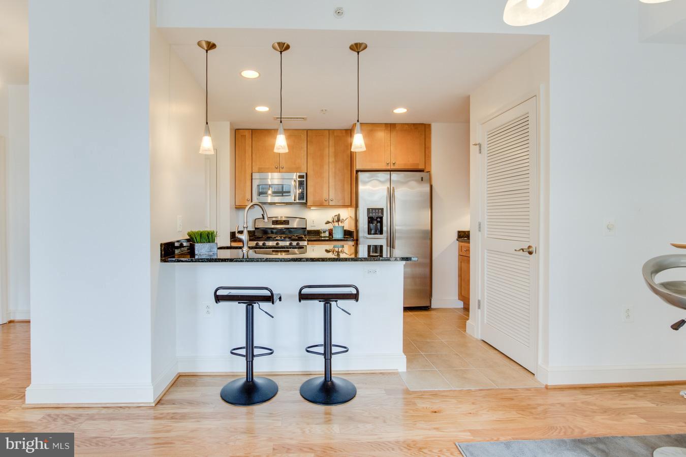 11990 Market Street, Unit 416 Reston, VA 20190 - Photo 13 of 29 Kitchen