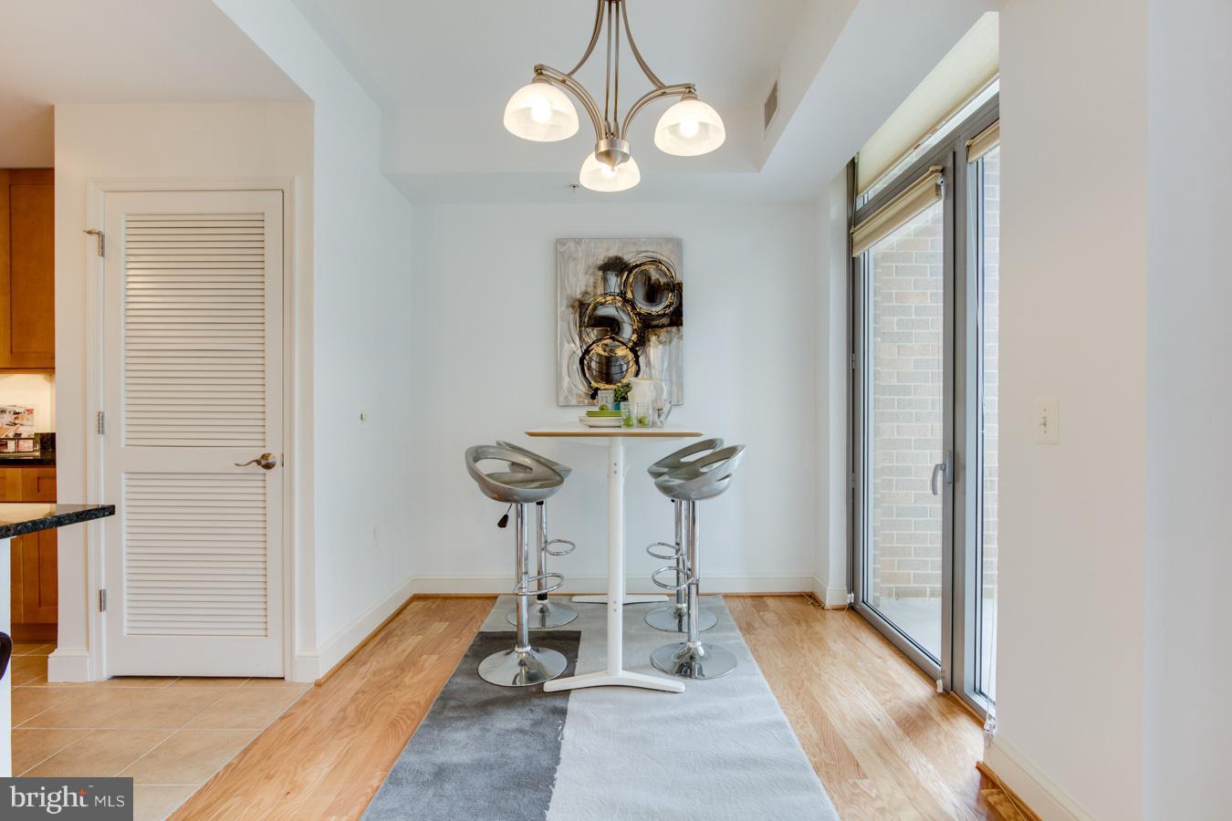 11990 Market Street, Unit 416 Reston, VA 20190 - Photo 9 of 29 Dining Room