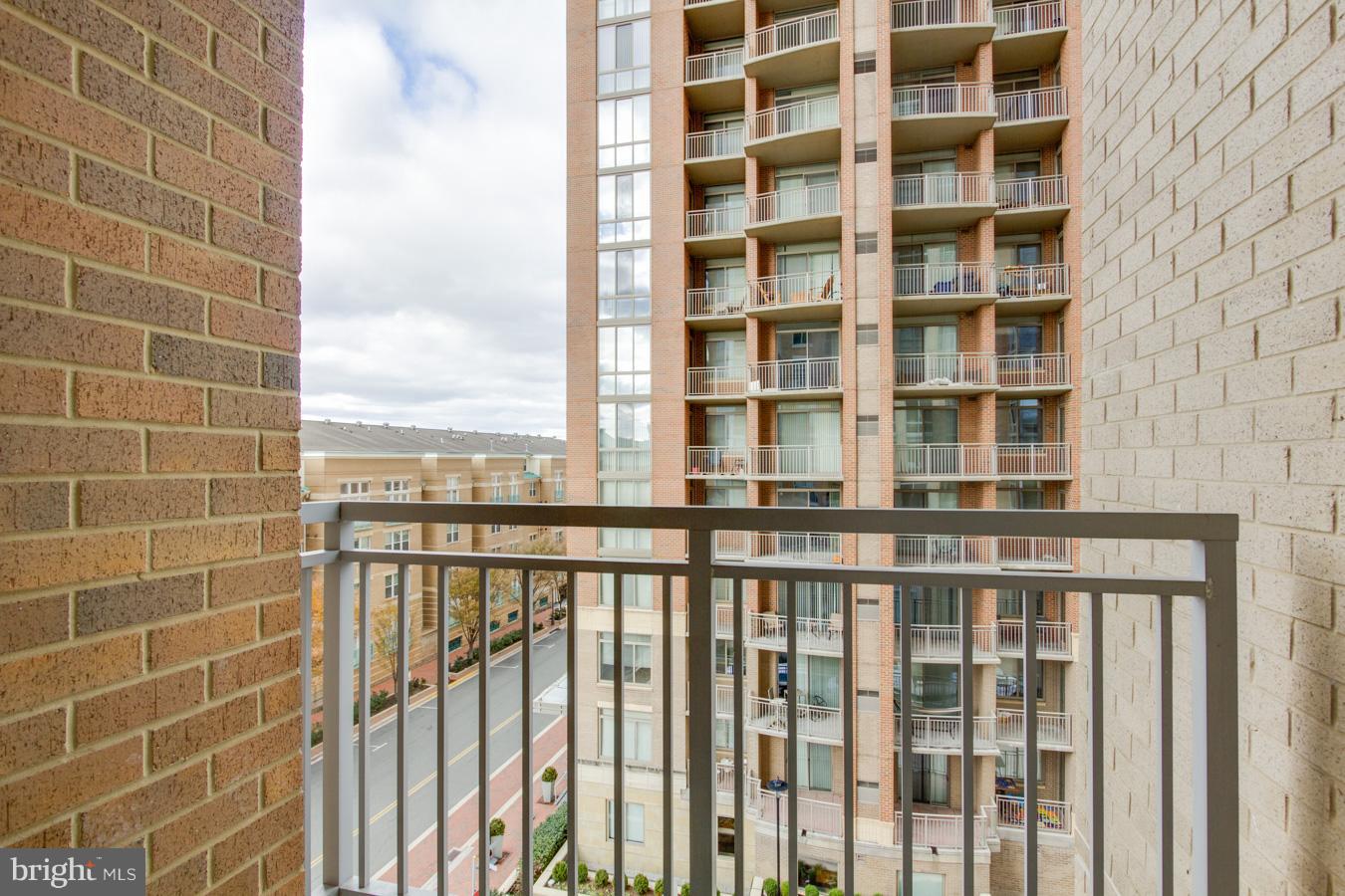 11990 Market Street, Unit 416 Reston, VA 20190 - Photo 10 of 29 Balcony DR