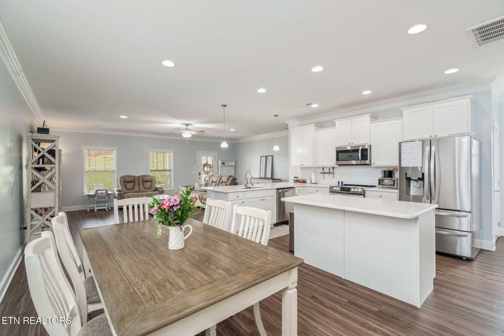 211 East Rarity Ridge Parkway Oak Ridge, TN 37830 - Photo 27 of 60 Dining Area