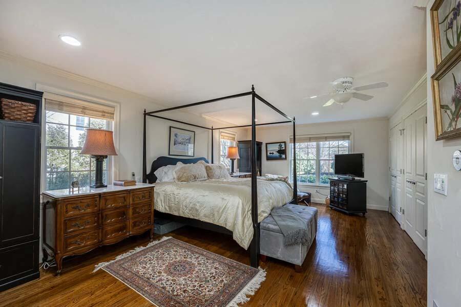 310 Willowbend Drive Mashpee, MA 02649 - Photo 25 of 37 a bedroom with furniture and a flat screen tv