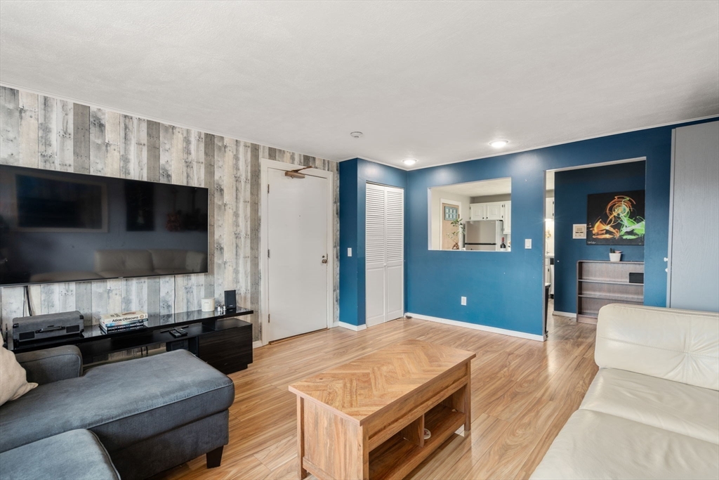 209 Great Road, Unit C2 Acton, MA 01720 - Photo 4 of 21 Gallery Image 4