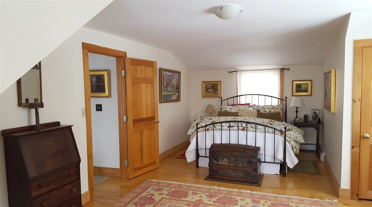 542 Melchen Road Brattleboro, VT 05301 - Photo 18 of 33