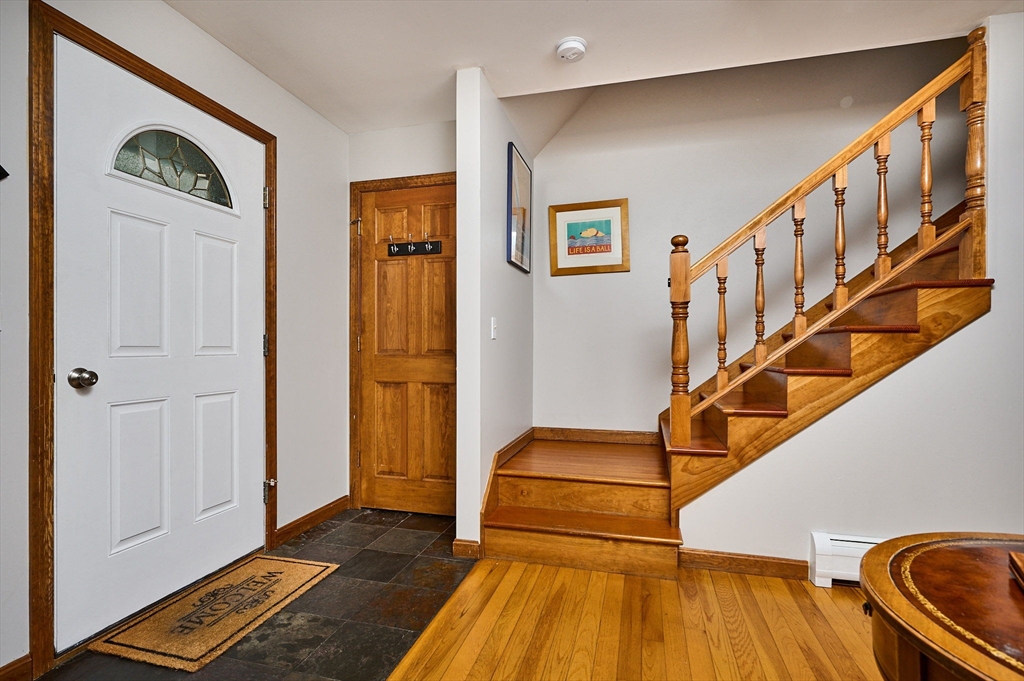 188 Skinner Road Shelburne, MA 01370 - Photo 7 of 40 Gallery Image 7