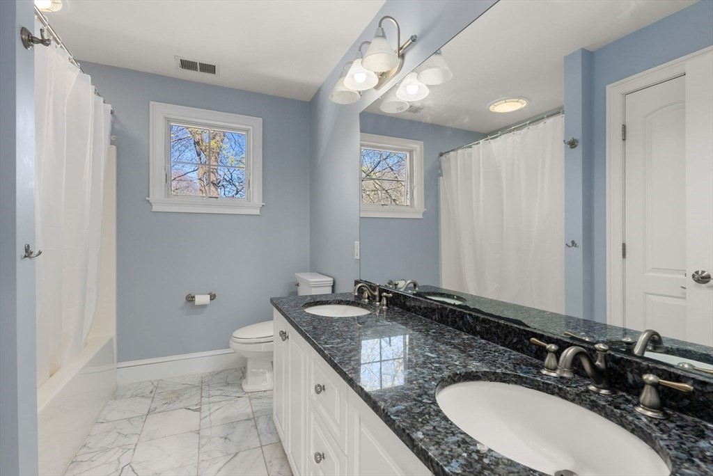 11 Bobolink Road Wellesley, MA 02481 - Photo 20 of 33