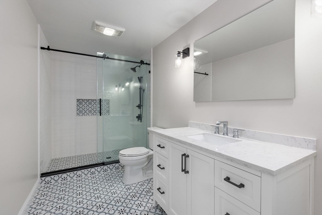 11 Bobolink Road Wellesley, MA 02481 - Photo 27 of 33