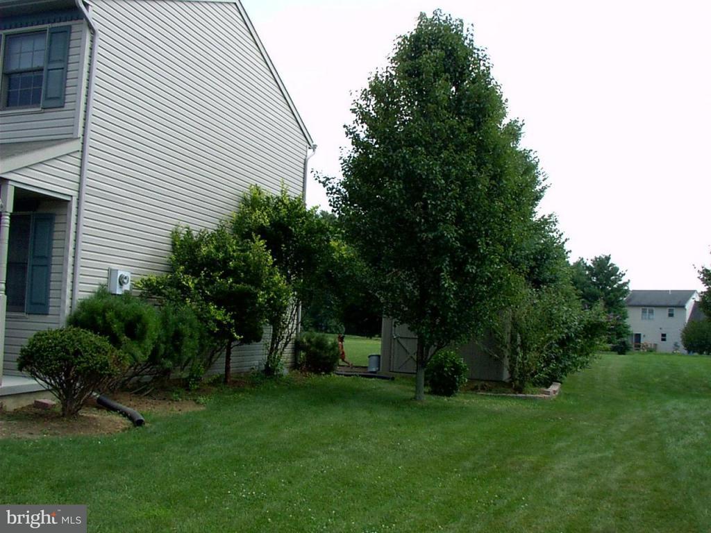 715 West 6th Street Lititz, PA 17543 - Photo 4 of 4 Gallery Image 4