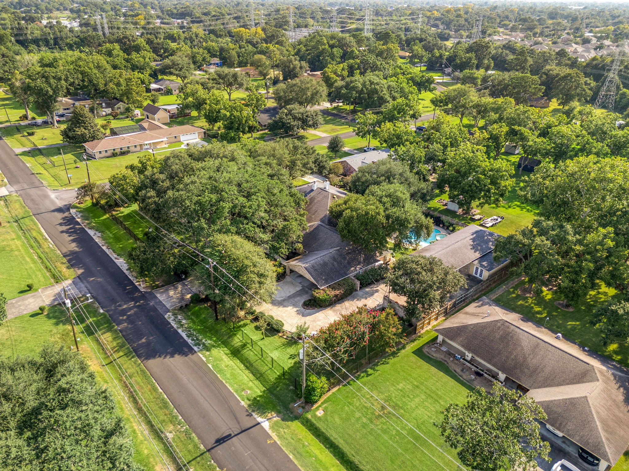 3519 Singleton Road Baytown, TX 77521 - Photo 44 of 46 an aerial view of residential houses with outdoor space