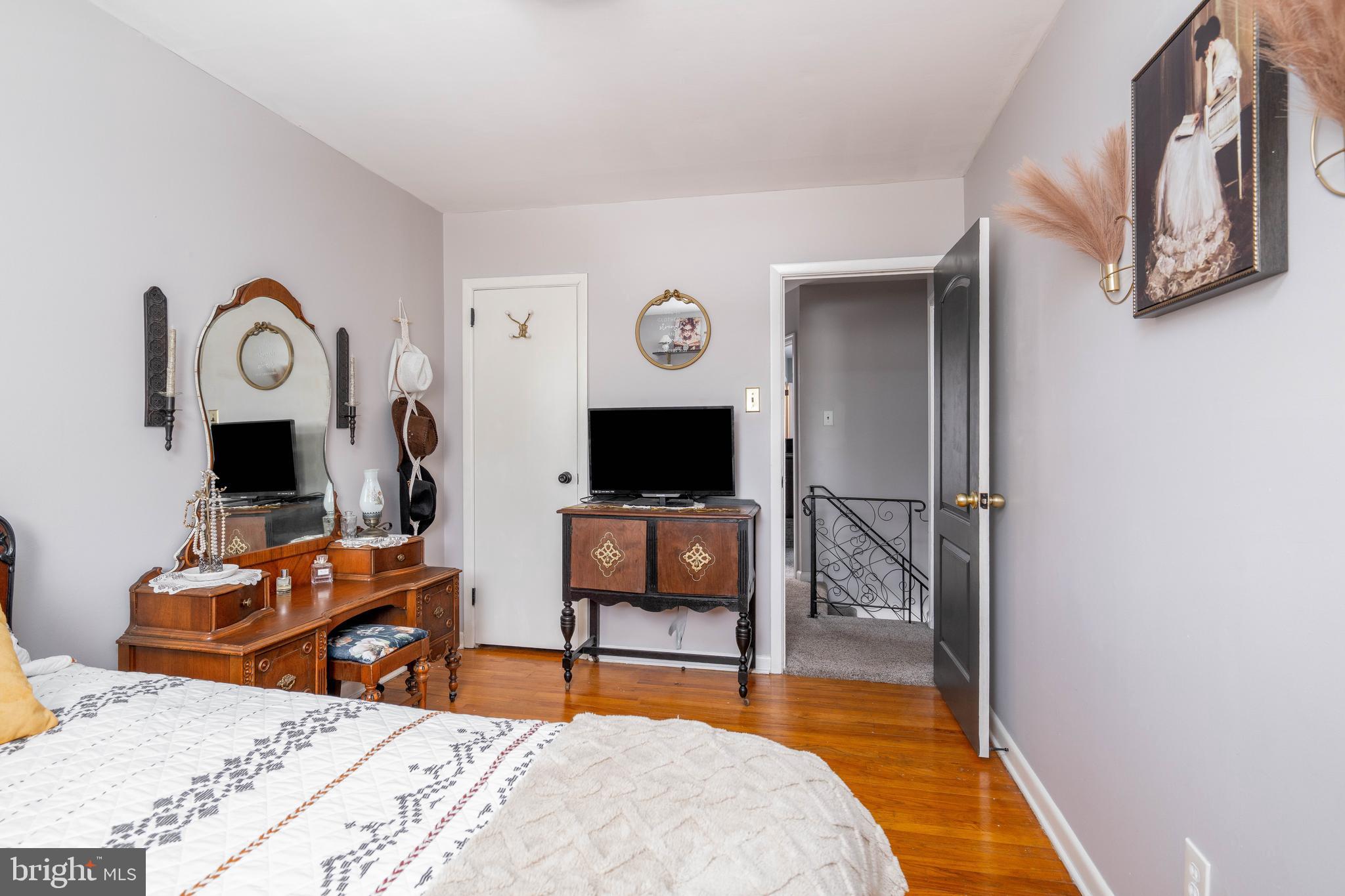 3830 Salina Road Philadelphia, PA 19154 - Photo 16 of 27 Gallery Image 16