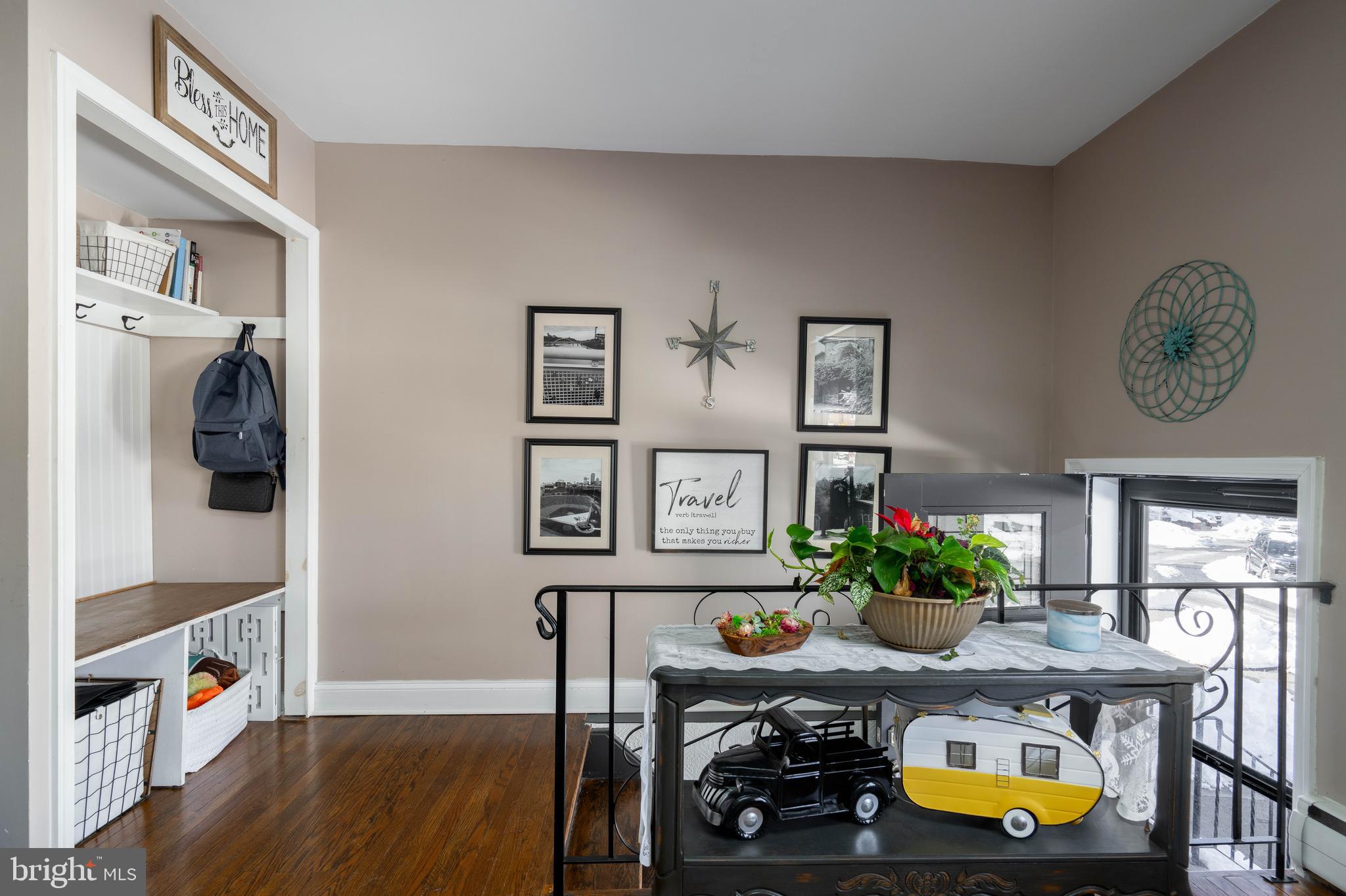 3830 Salina Road Philadelphia, PA 19154 - Photo 4 of 27 Gallery Image 4