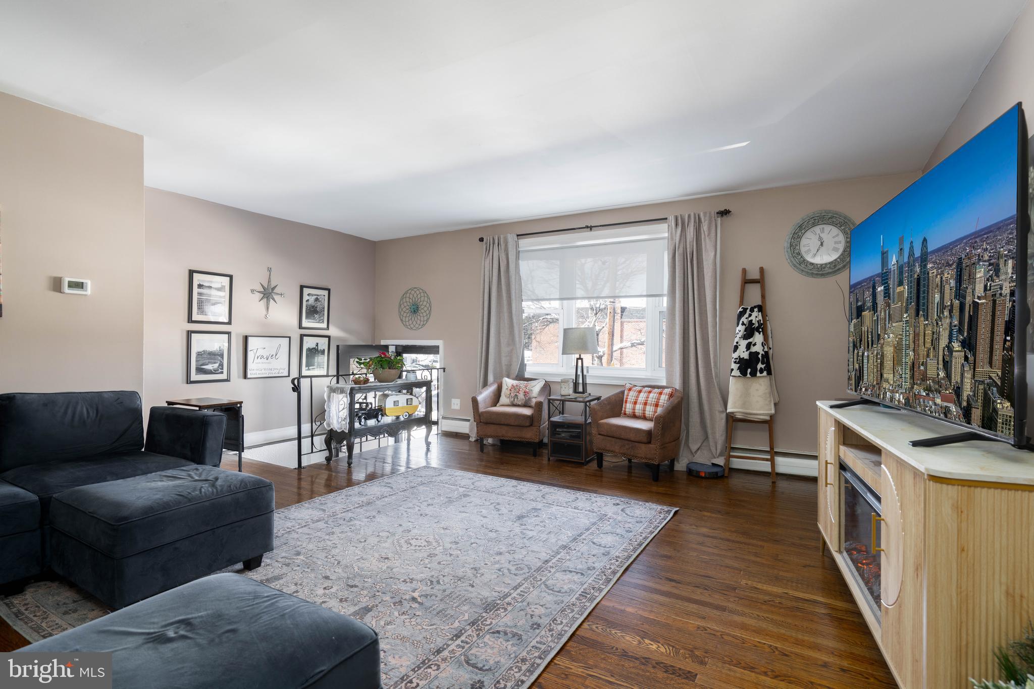 3830 Salina Road Philadelphia, PA 19154 - Photo 5 of 27 Gallery Image 5