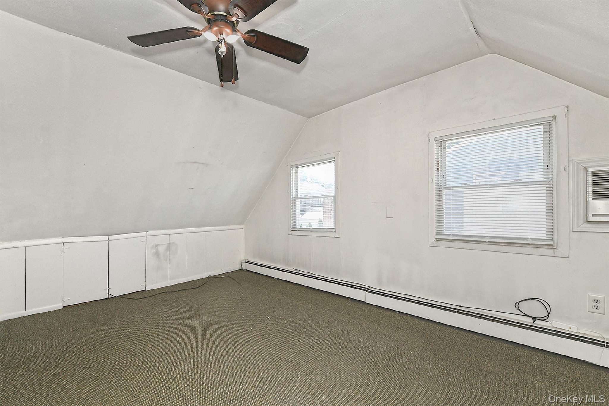 34 Prentice Road Levittown, NY 11756 - Photo 16 of 20