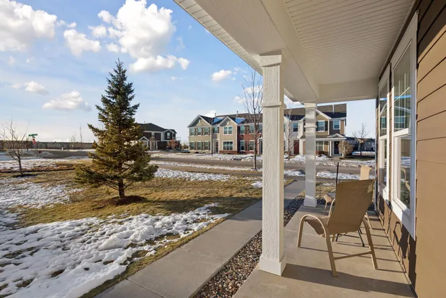 $370,000 | 8398 Jonquil Lane North, Maple Grove, MN 55369