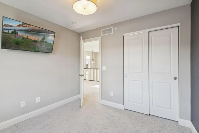 $370,000 | 8398 Jonquil Lane North, Maple Grove, MN 55369