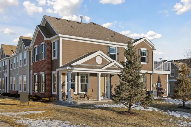 $370,000 | 8398 Jonquil Lane North, Maple Grove, MN 55369