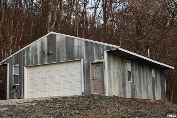 $145,000 | 31027 Co Highway 21, Griggsville, IL 62340