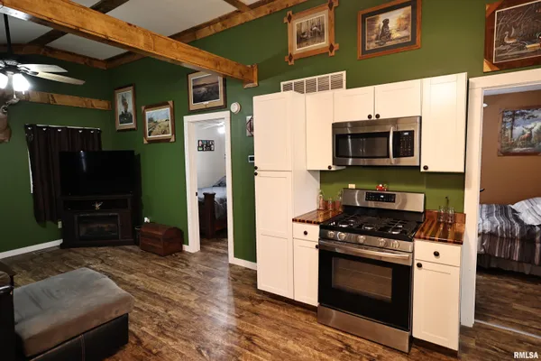 $145,000 | 31027 Co Highway 21, Griggsville, IL 62340