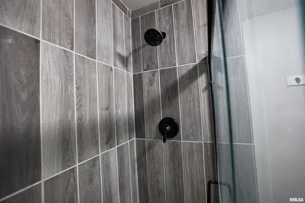 $145,000 | 31027 Co Highway 21, Griggsville, IL 62340