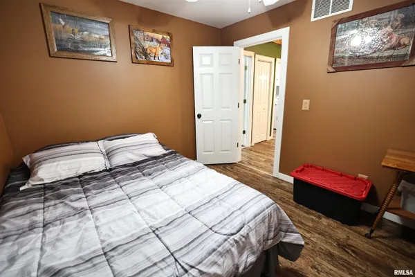 $145,000 | 31027 Co Highway 21, Griggsville, IL 62340