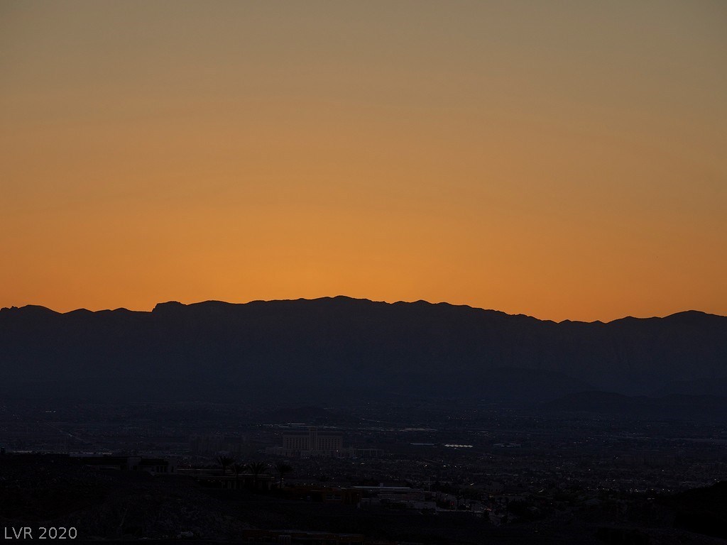 673 Overlook Rim Drive Henderson, NV 89012 - Photo 7 of 33 Gallery Image 7