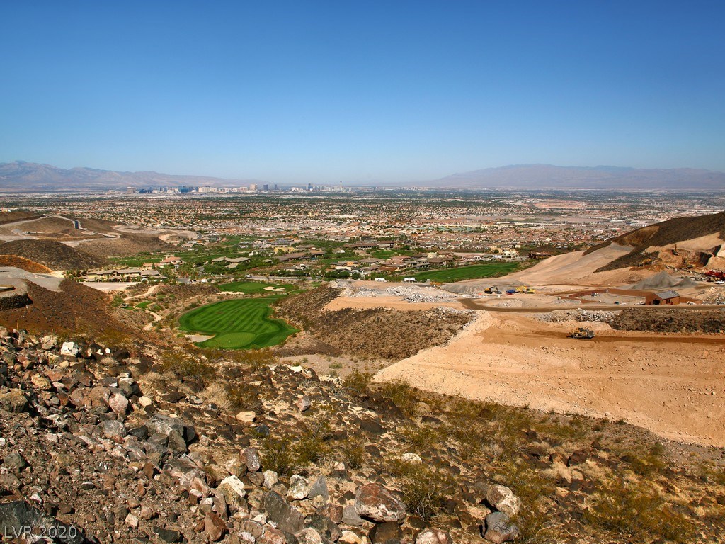 673 Overlook Rim Drive Henderson, NV 89012 - Photo 9 of 33 Gallery Image 9