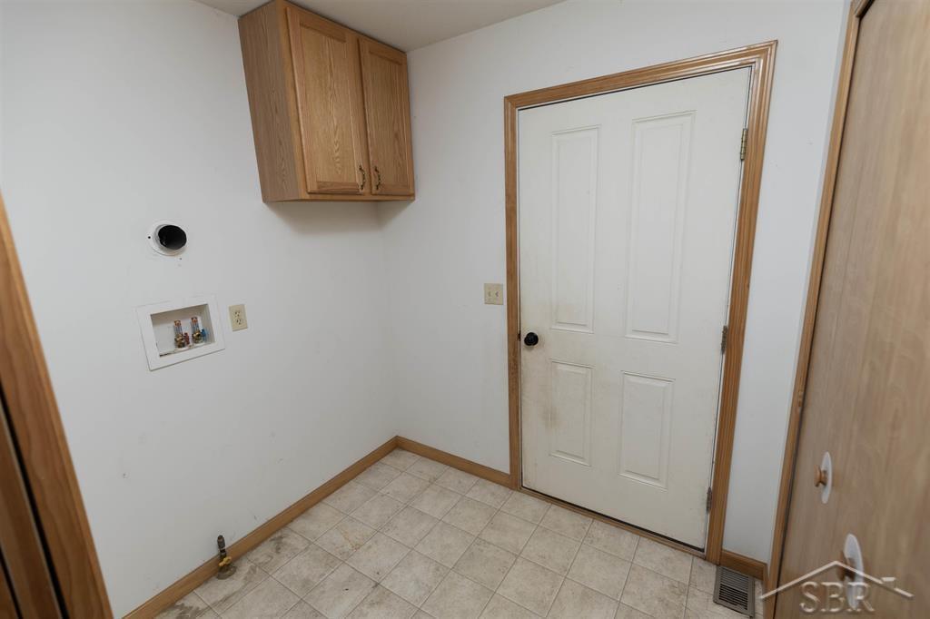 503 East Shaffer Road Hope, MI 48628 - Photo 17 of 35