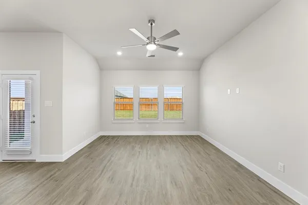 $339,459 | 2372 Bell Way, Forney, TX 75126
