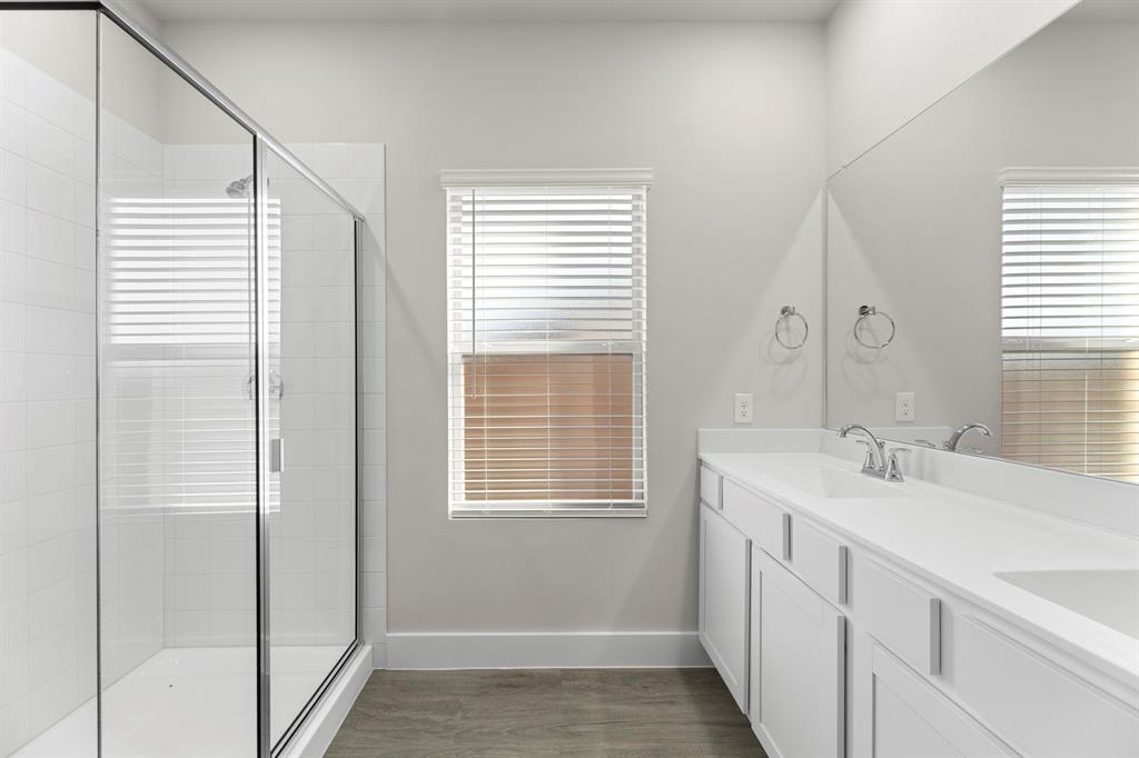 2372 Bell Way Forney, TX 75126 - Photo 33 of 39 20_21. 2372 Bell - Bath (3)